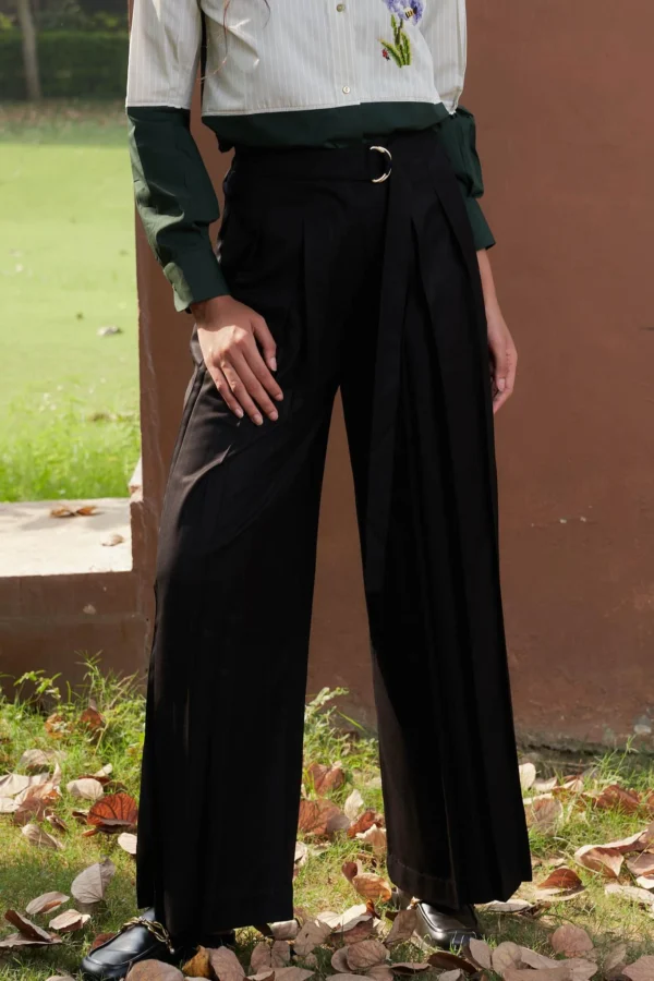 Thy Love Trousers